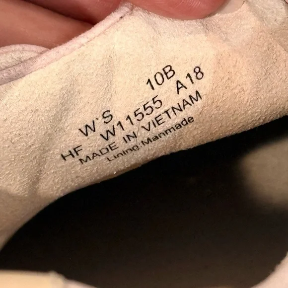 Women’s COLE HAAN Grand OS perforated pink blush leather sneakers-Size 10 - Picture 10 of 10